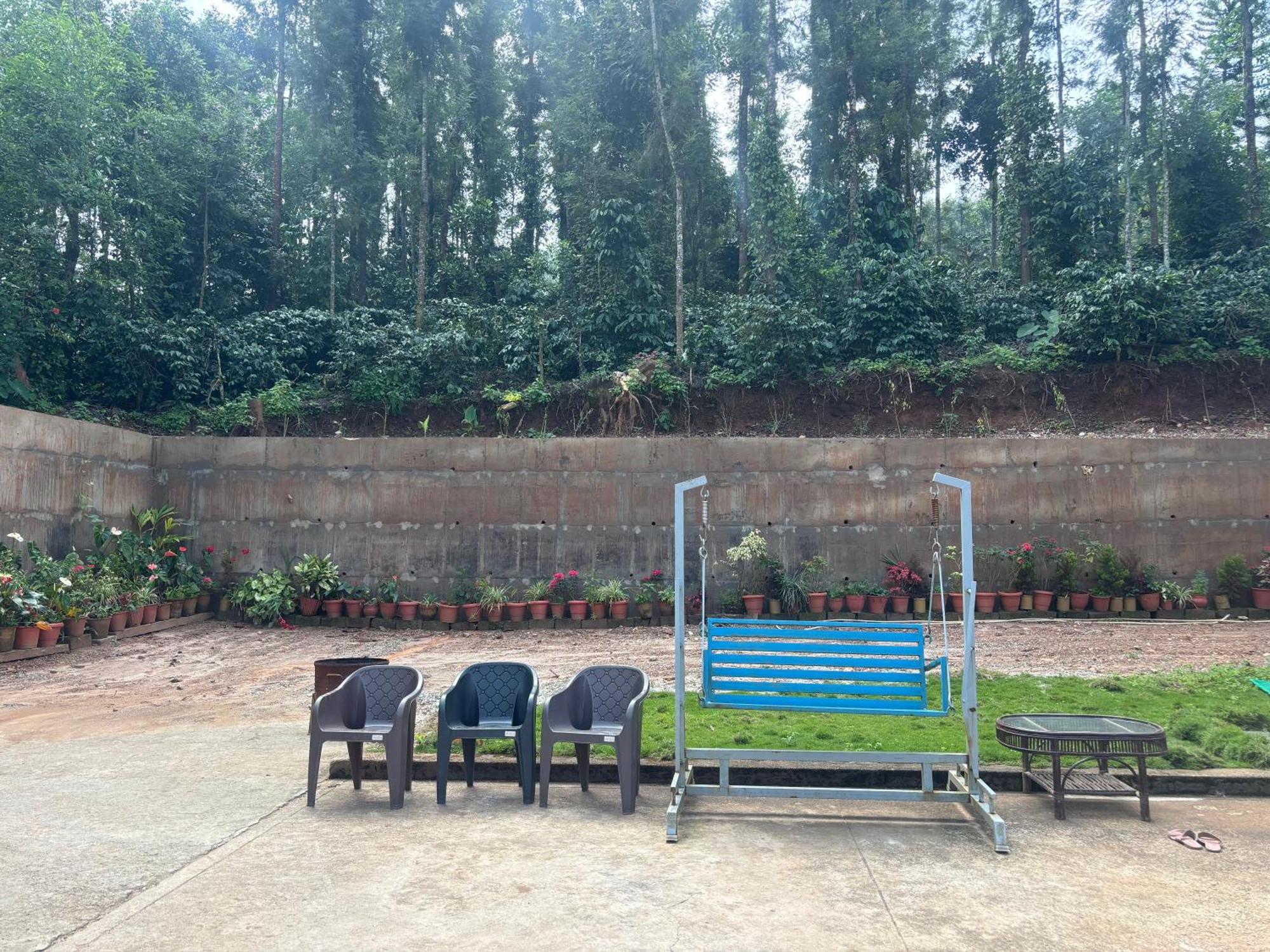 Vintage Retreat 1970'S Apartment Chikmagalur Exterior photo